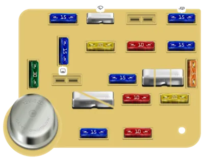 Panel de fusibles interior